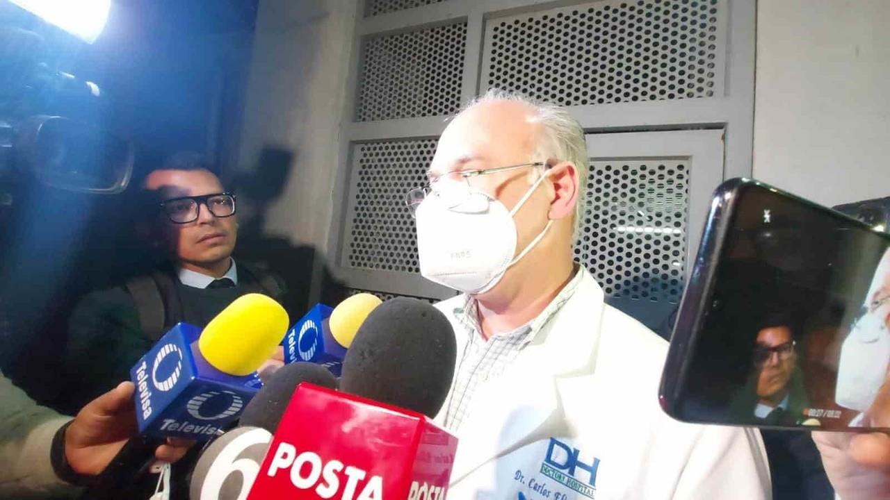 Llega médico a revisar a El Bronco, le niegan acceso