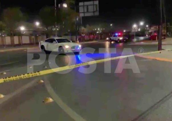 Atacan a hombre en Plaza Comercial en la Fama de Santa Catarina