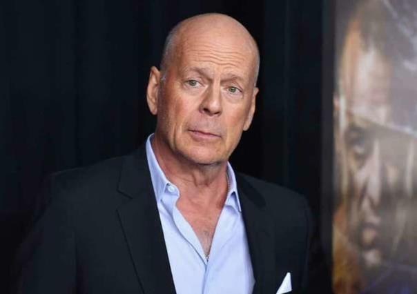 Bruce Willis deja la actuación por enfermedad; le diagnostican afasia