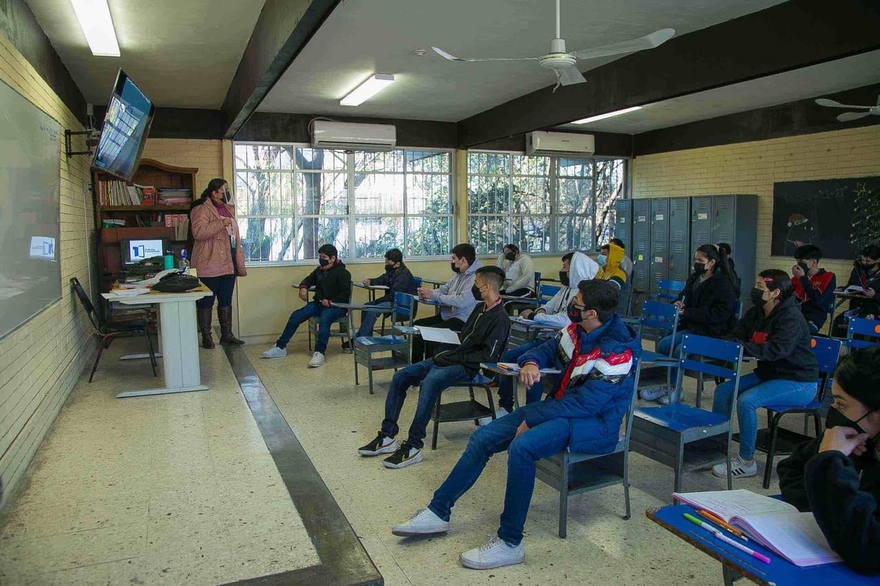 Alerta Educación sobre rezago educativo al sur de Nuevo León