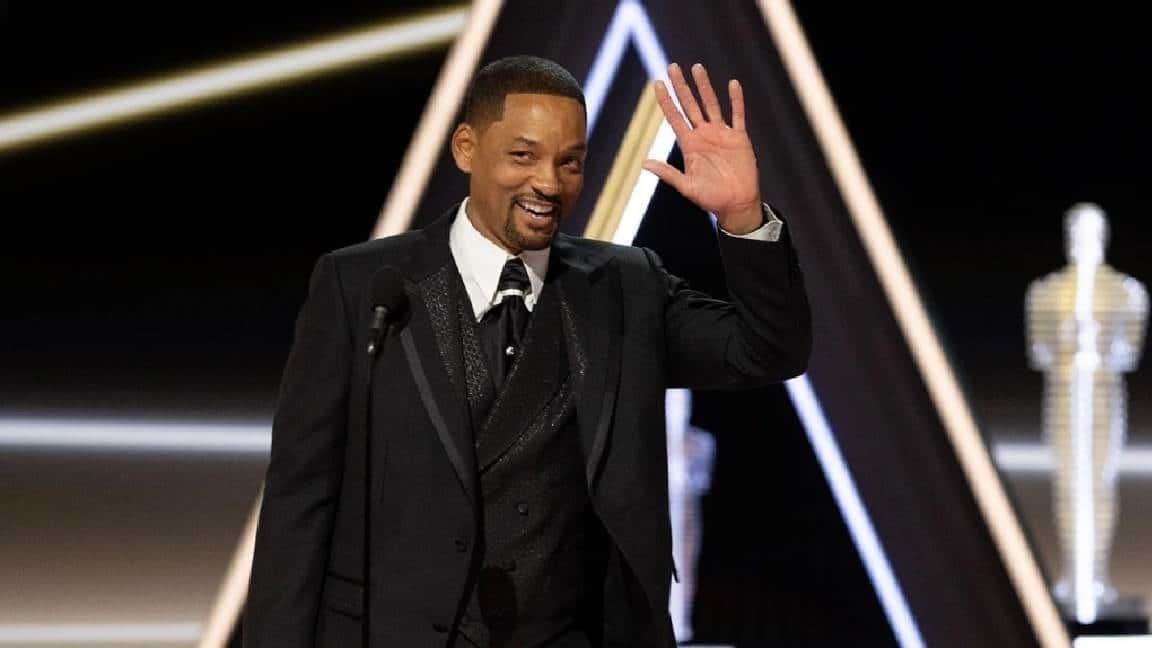 Renuncia Will Smith a ser miembro de la Academia