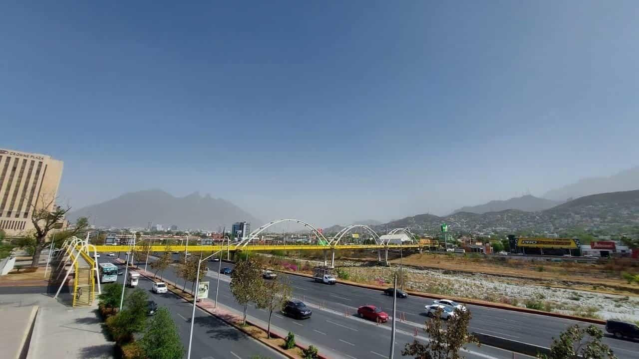 Respira Monterrey y su área metropolitana aire contaminado