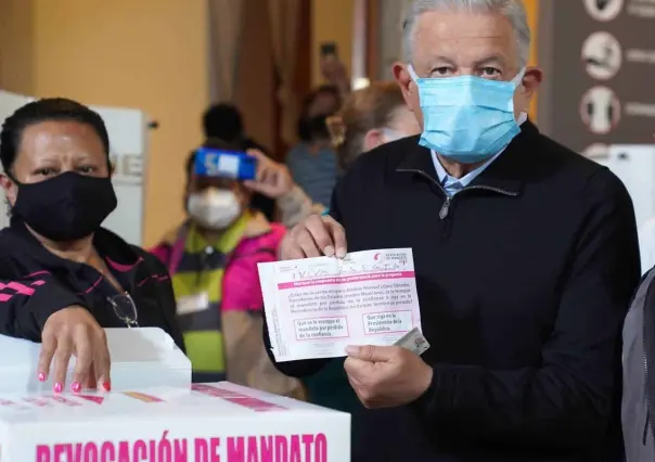 ¡Viva Zapata! Escribió AMLO en su boleta (voto nulo)