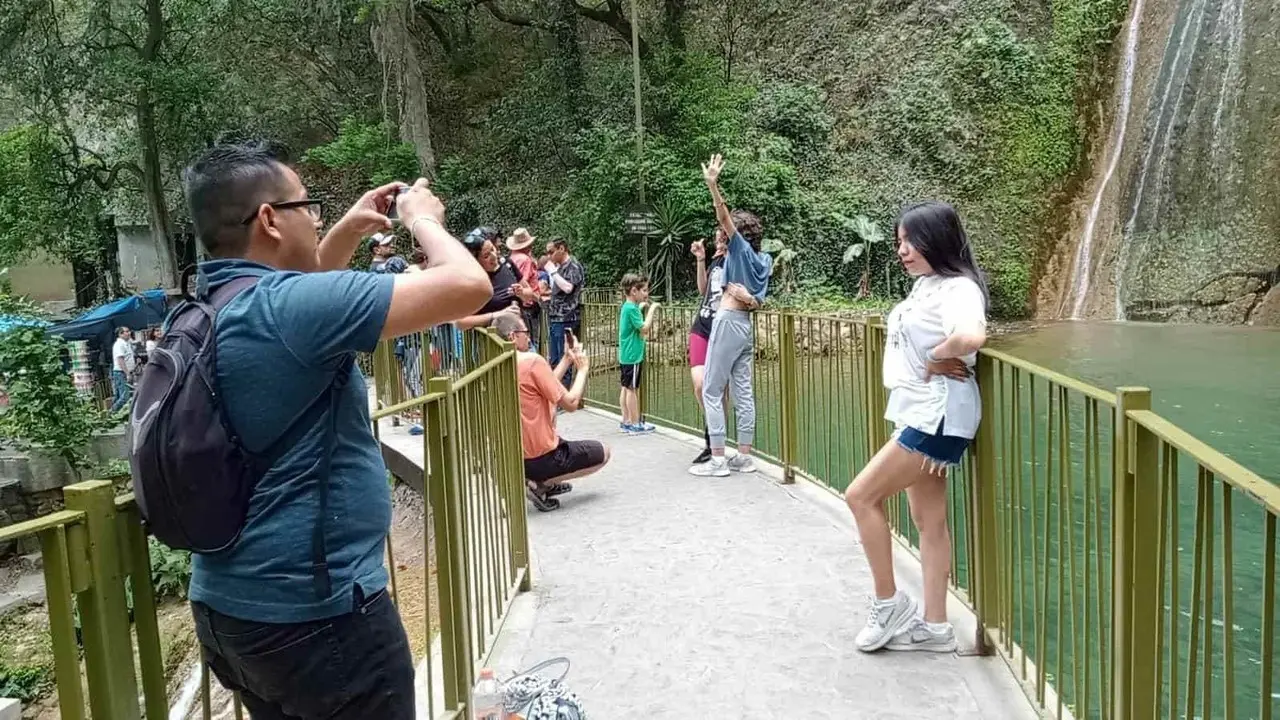 Cola de Caballo, la elegida por regios y turistas para Semana Santa