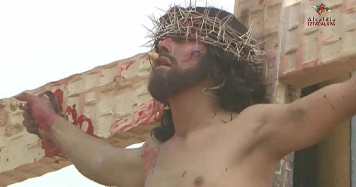 VIDEO: Representación del Viacrucis número 179 de Iztapalapa
