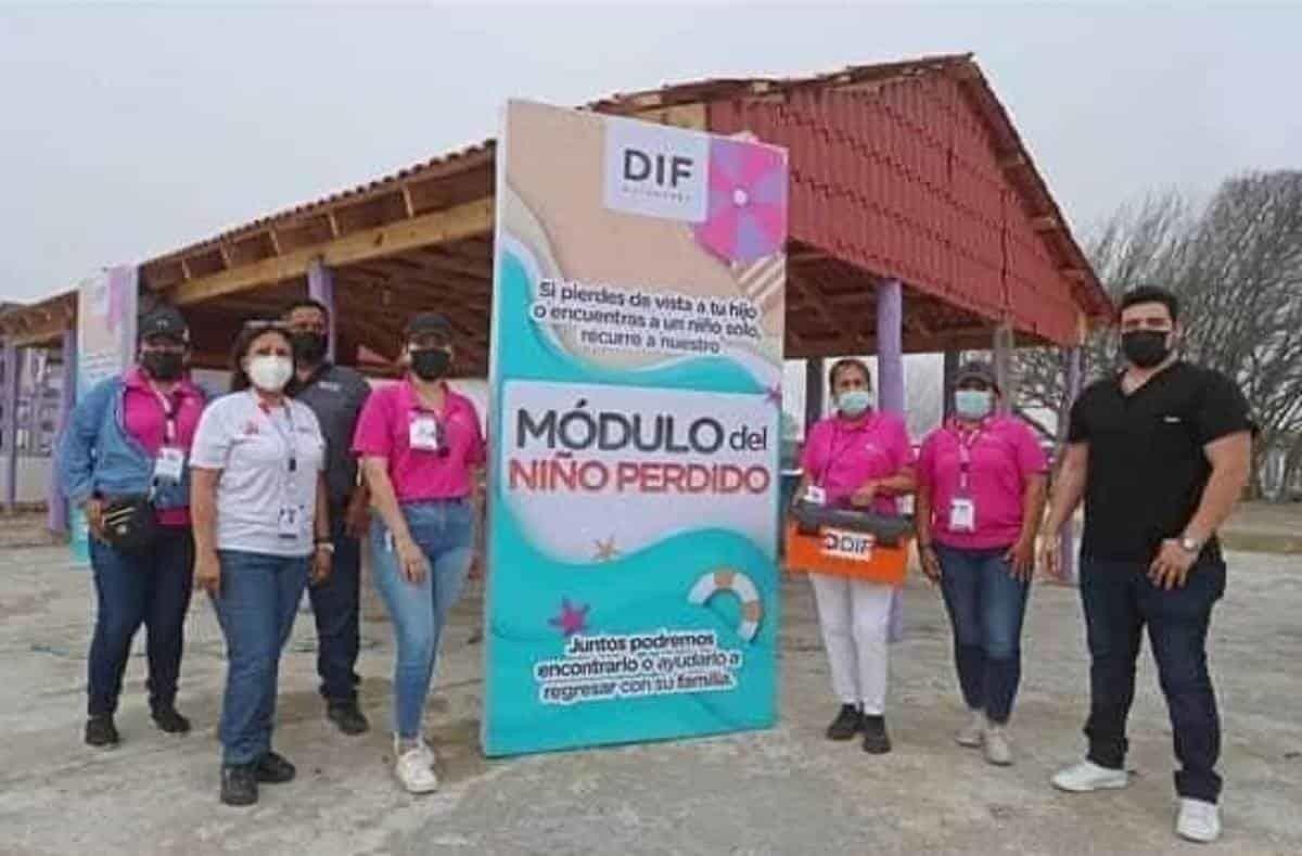 Ponen pulseras a niños con números telefónicos de papás en playa Bagdad