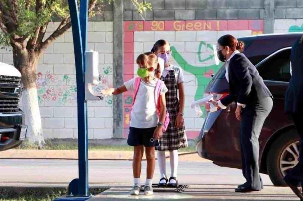 Regresarán 80 mil estudiantes a clases este lunes en la frontera