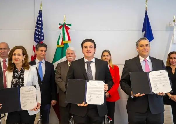 Firma Samuel acuerdo con la Greater Houston Partnership