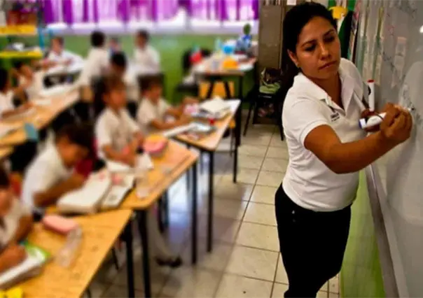 Estudia SEP proceso de federalización de la nómina magisterial