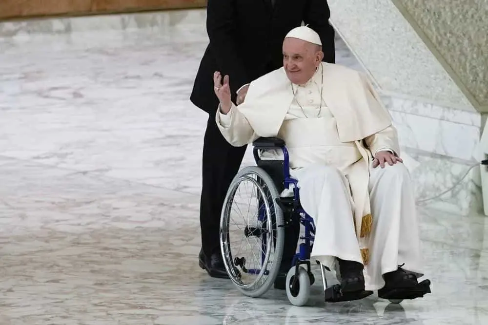 Pospone Papa Francisco su visita al Líbano por problemas de salud