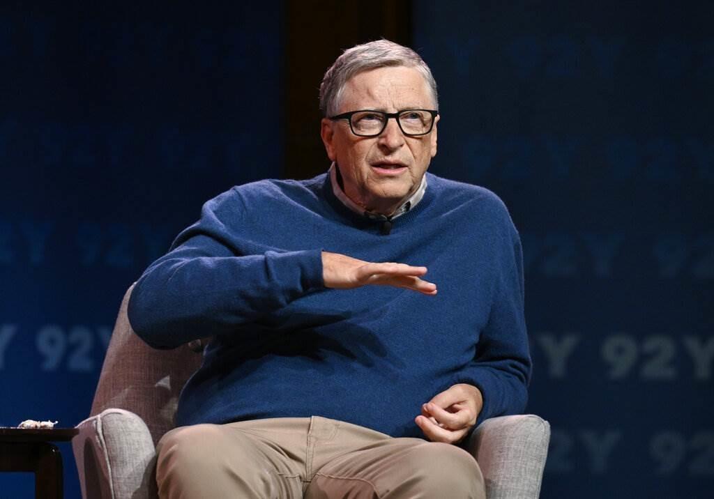 Da Bill Gates positivo a COVID-19