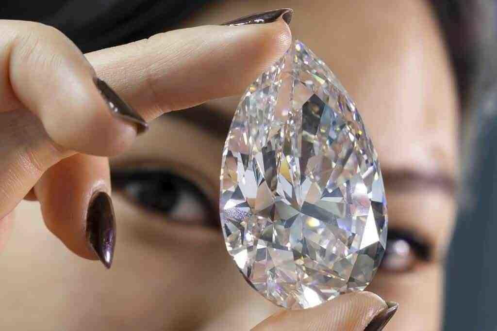 ¡Huevo de lujo! Venden diamante en cifra millonaria