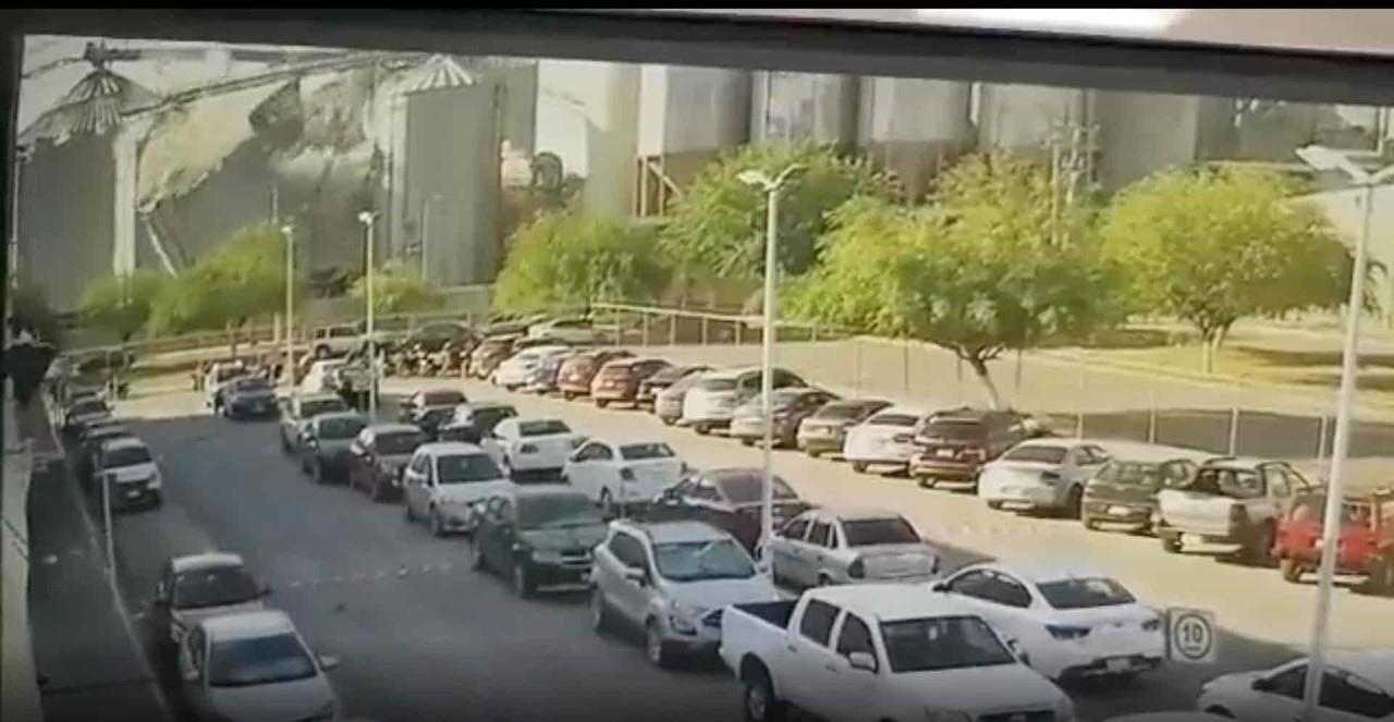 VIDEO: Desplome de silo deja dos lesionados y un muerto en Torreón