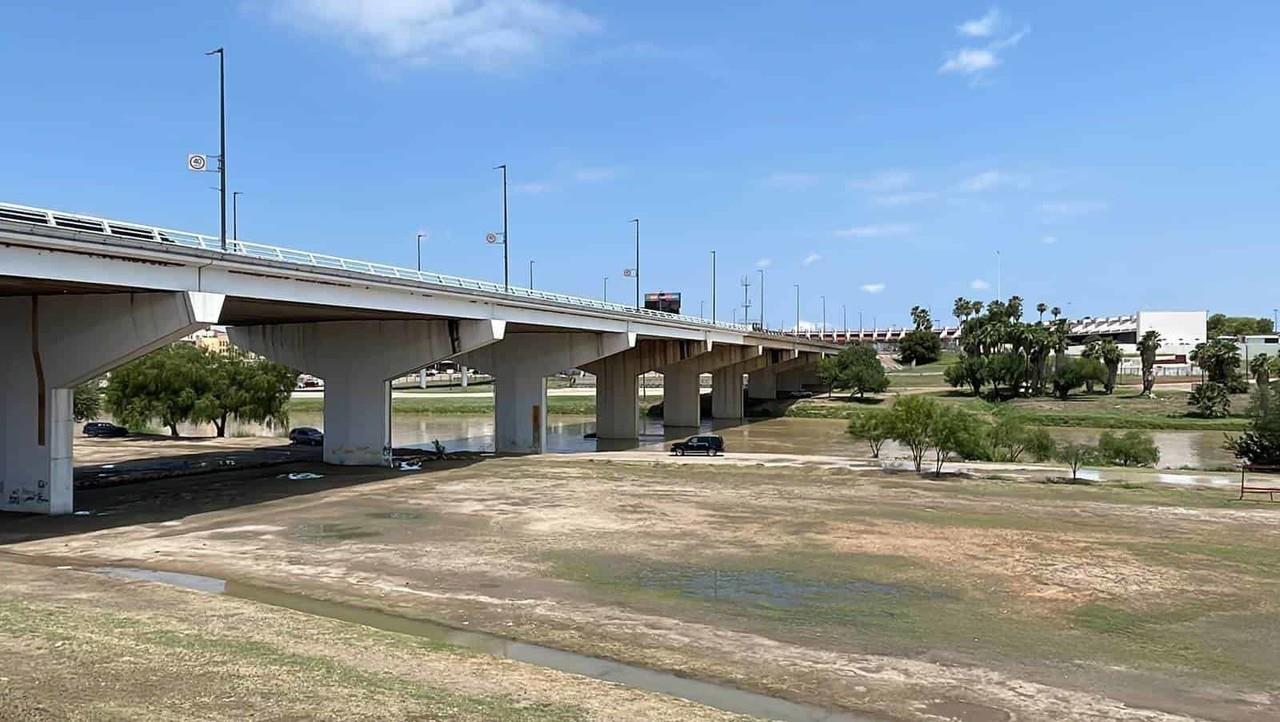 Aumenta nivel del Río Bravo por lluvias en la región