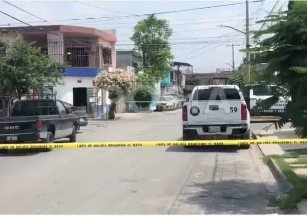 Ejecutan a dos en la terraza de una vecindad