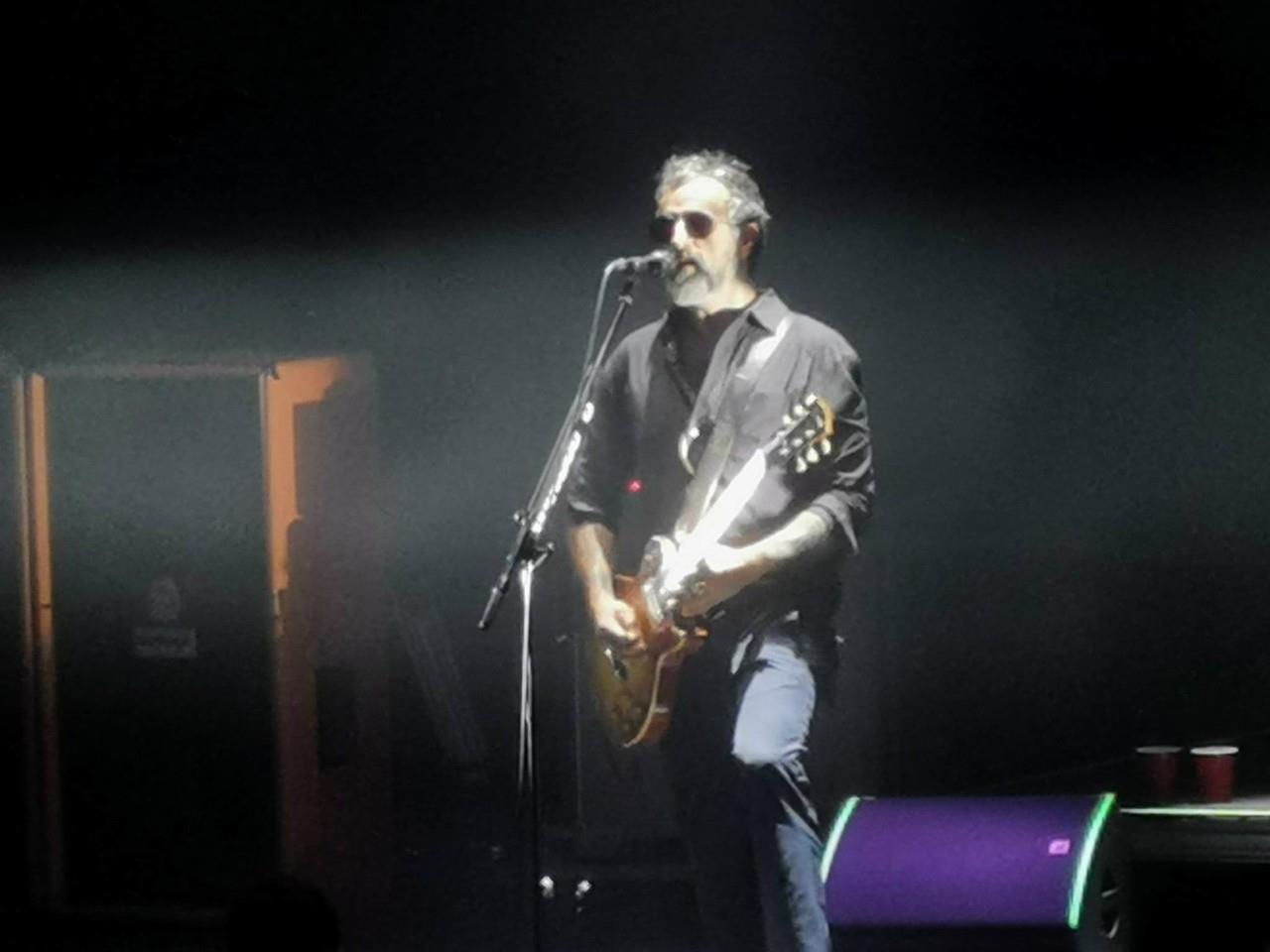 Ofrece Molotov eufórico concierto en Monterrey