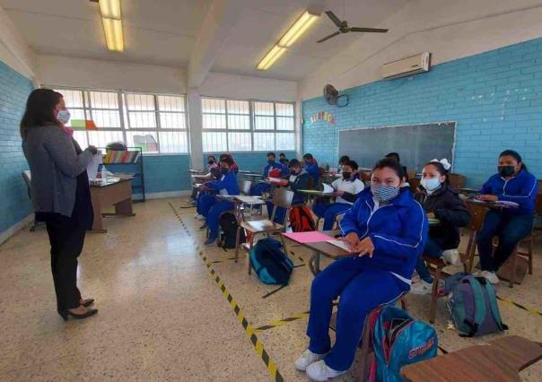 Refuerzan protocolos sanitarios anticovid en escuelas