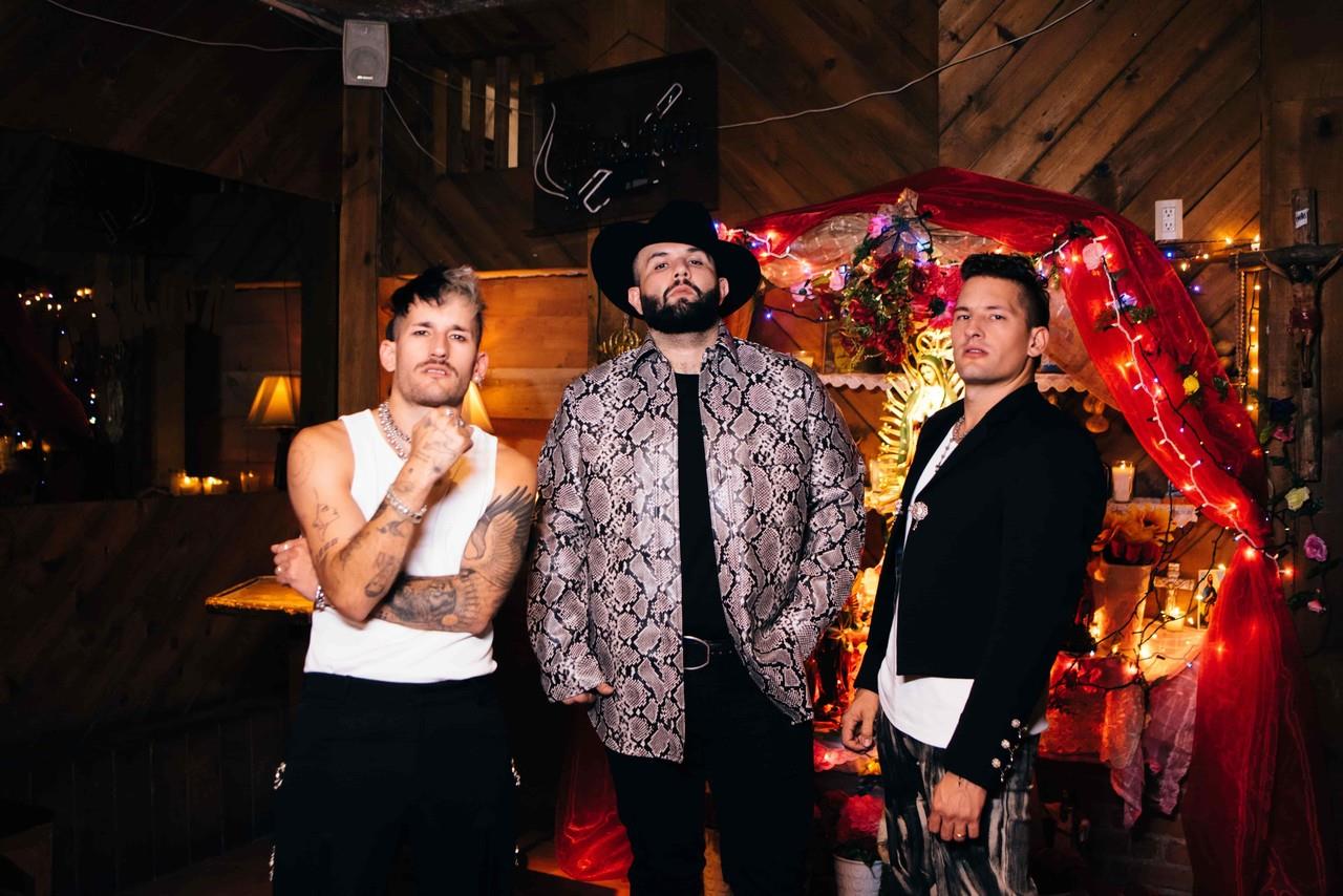 Se adentran Mau y Ricky en el regional mexicano de la mano de Carin León
