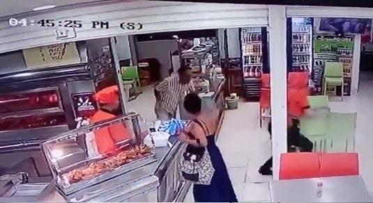 Mira un intento de feminicidio en Colombia, testigos se unieron para ayudar