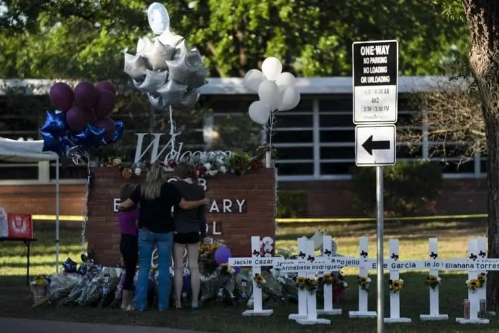 Ohio permitirá a maestros portar armas tras entrenamiento de 24 horas