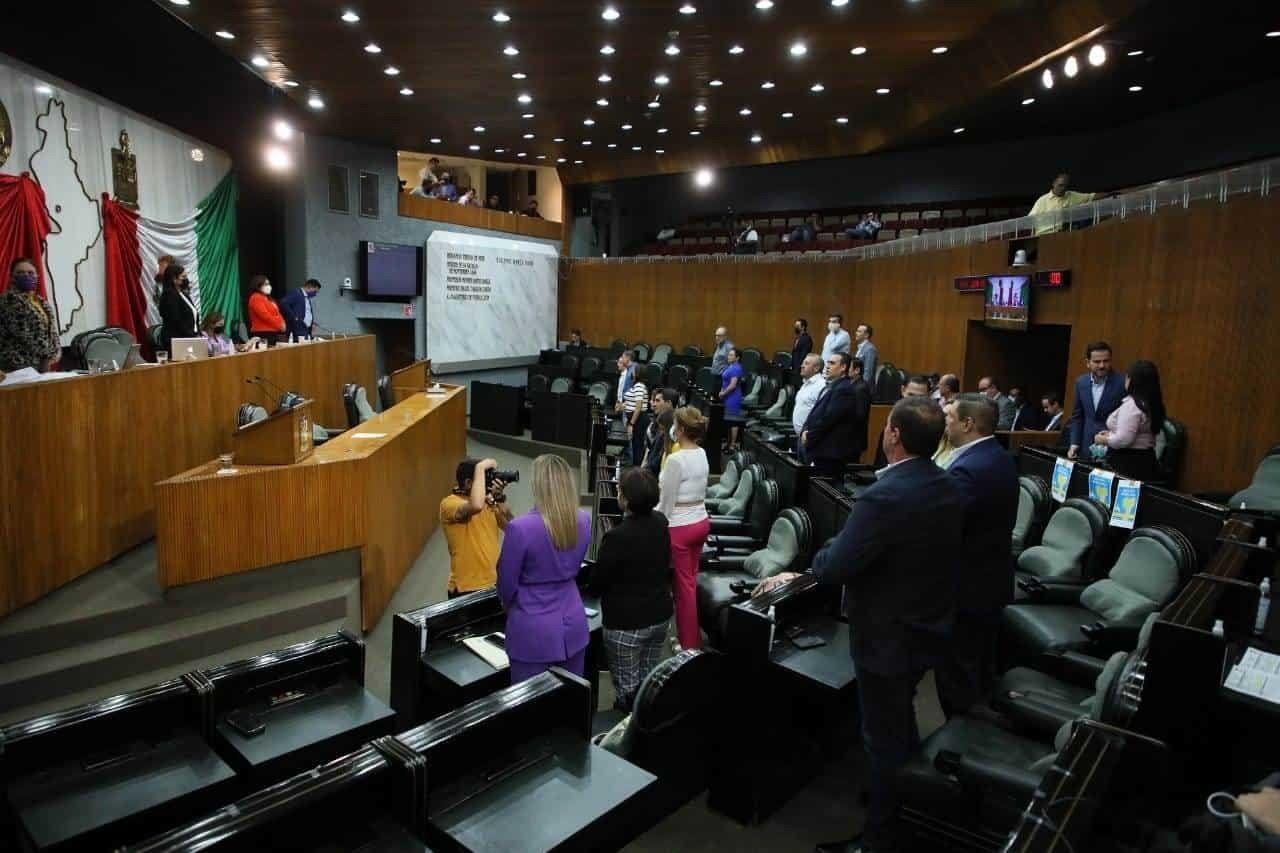Avala Congreso adherir la UIFE a Fiscalía