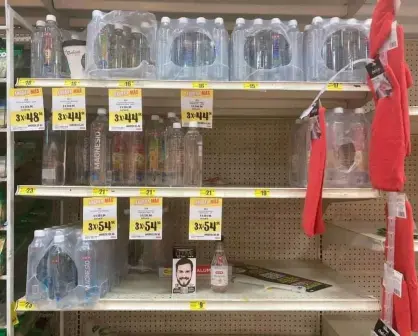 Escasea agua embotellada en Nuevo Laredo, negocios abastecen Nuevo León