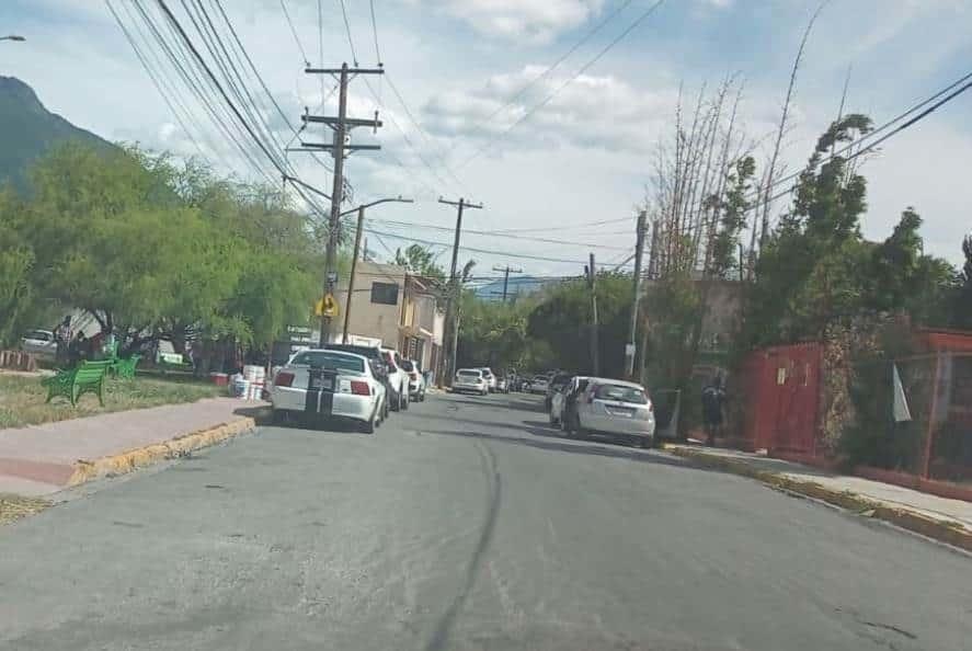 Hacen fila para juntar agua de mega tanque en Guadalupe