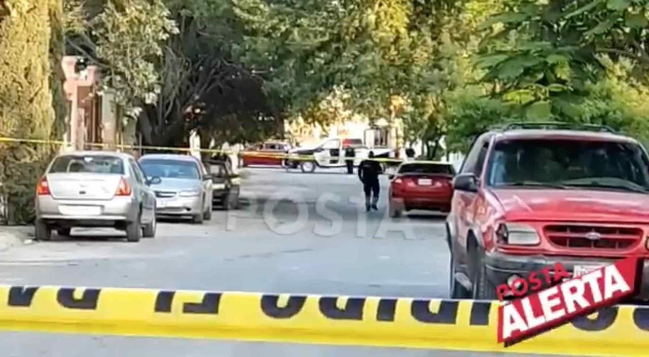 Asesinan a hombre en la entrada de su casa en Juárez