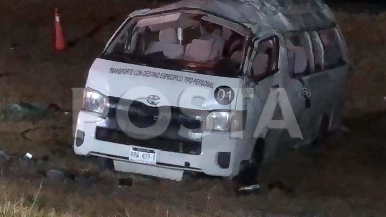 Mueren tres personas en volcadura en autopista a Reynosa
