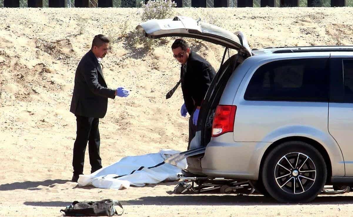 Muere migrante al caer de muro fronterizo entre México y EU