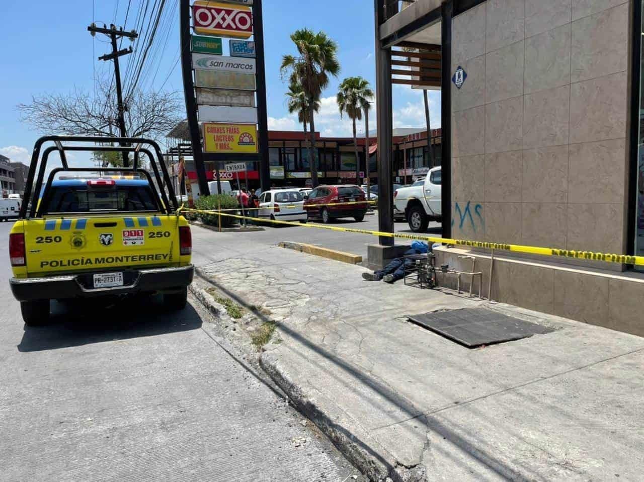 Muere hombre al salir de consulta médica