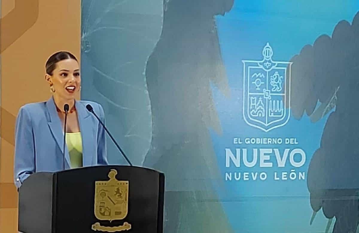 Anuncia Mariana Rodríguez la reconstrucción del DIF Capullos