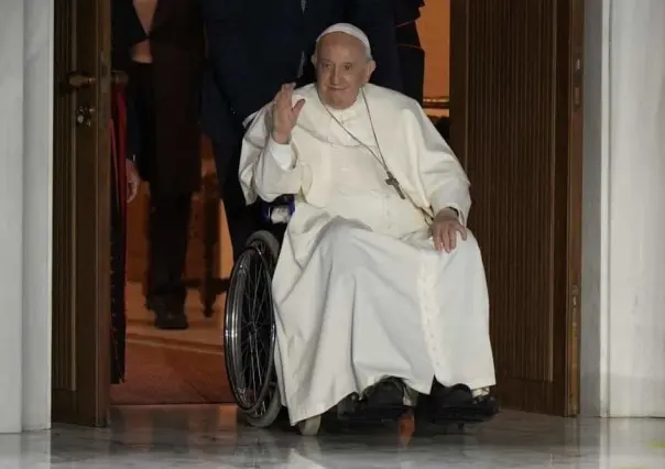 Papa Francisco desmiente rumores de renuncia, viajará a Moscú y Kiev
