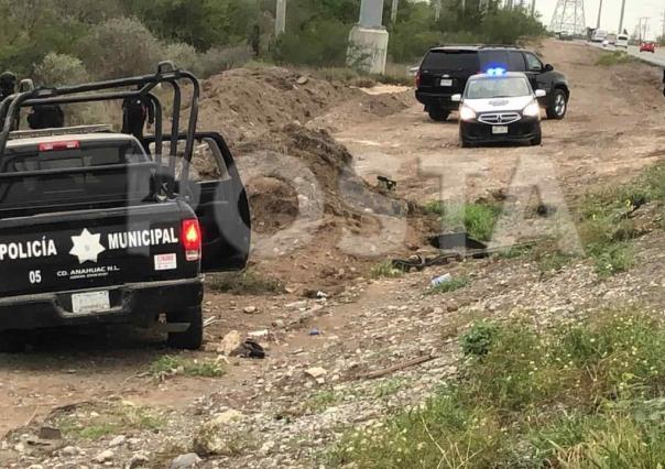 Resultan 3 policías lesionados en volcadura en carretera a Colombia