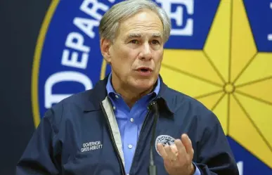 Autoriza Texas devolver migrantes a frontera con México