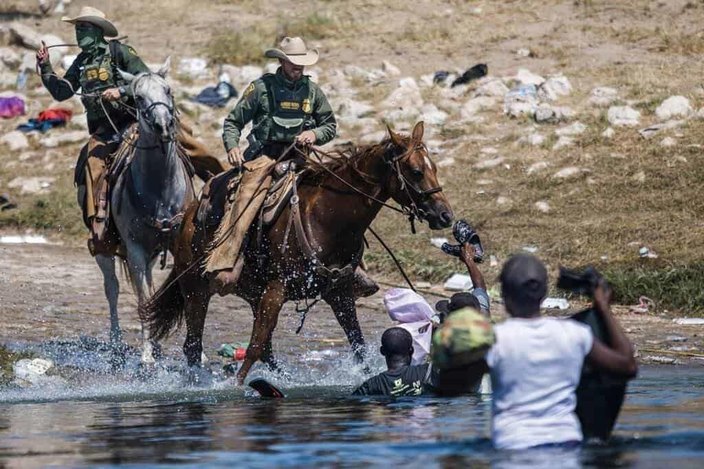 Patrulla Fronteriza de EU usó fuerza innecesaria contra migrantes: Informe