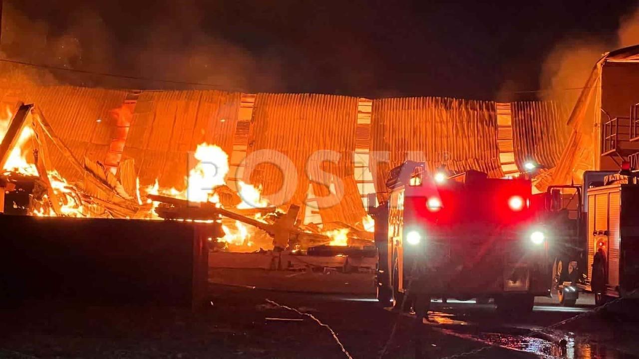 Incendio consume tarimera en Apodaca, evacuan a 20 trabajadores
