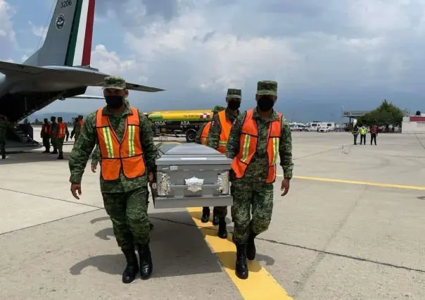 Llegan a México cuerpos de migrantes muertos en tráiler de San Antonio