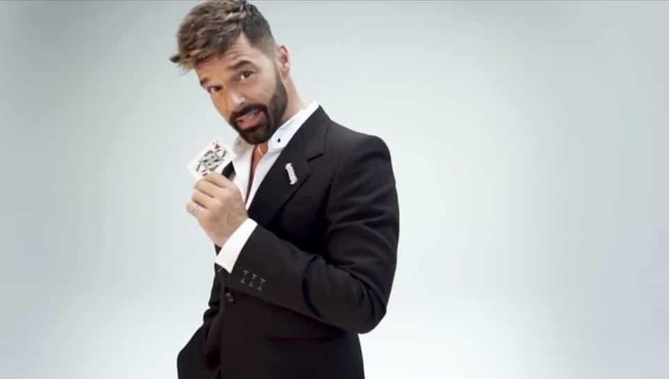 Niega Ricky Martin haber tenido relación sexual o romántica con su sobrino