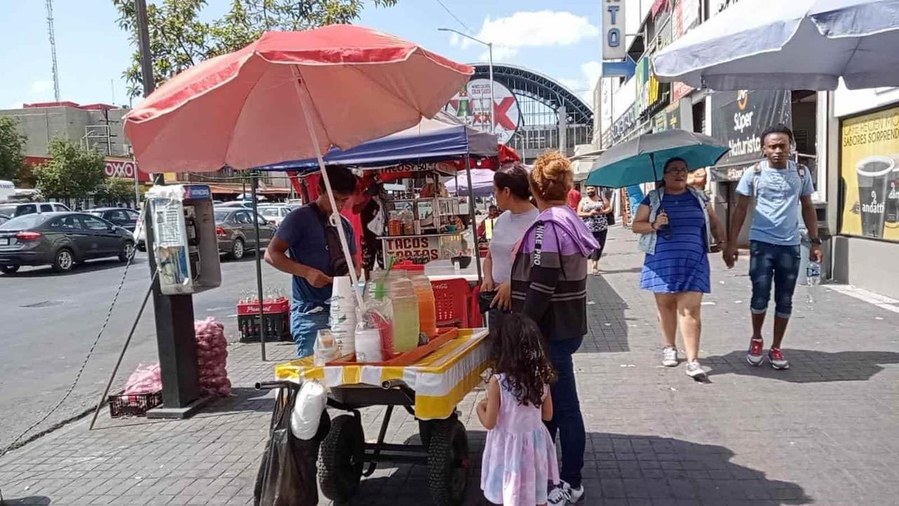 Comida chatarra vs alimentos sanos, la lucha para tener dieta balanceada