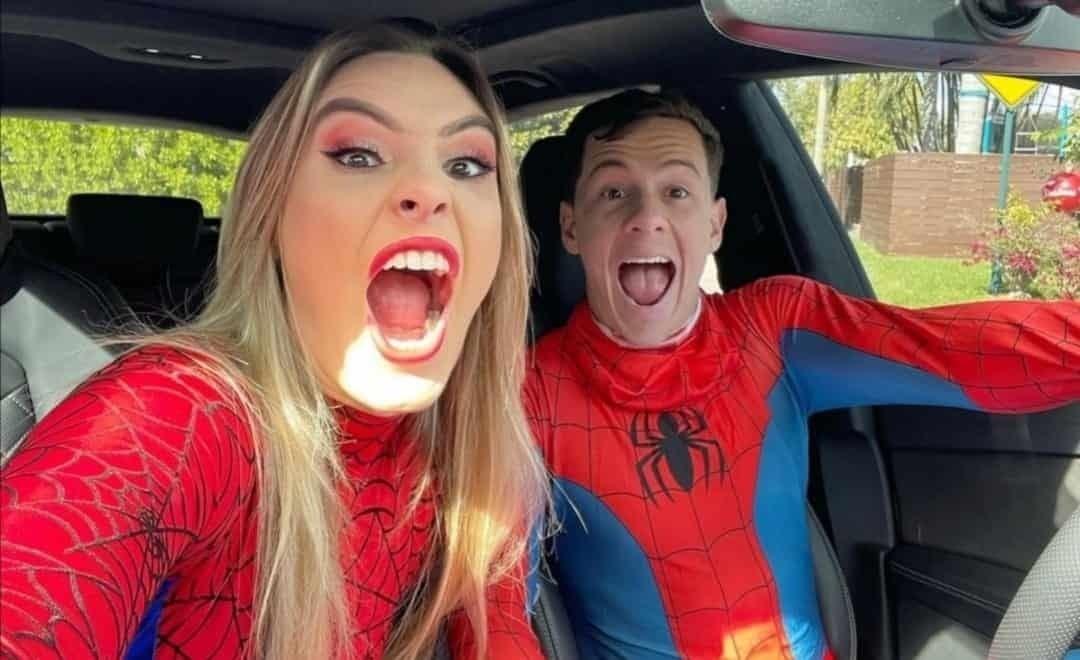 Le pide Guaynaa a Lele Pons que sea su esposa... ¡y ella dijo que sí!