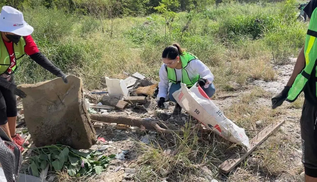 Realiza Red Ambiental mega jornada de limpieza en el río Santa Catarina