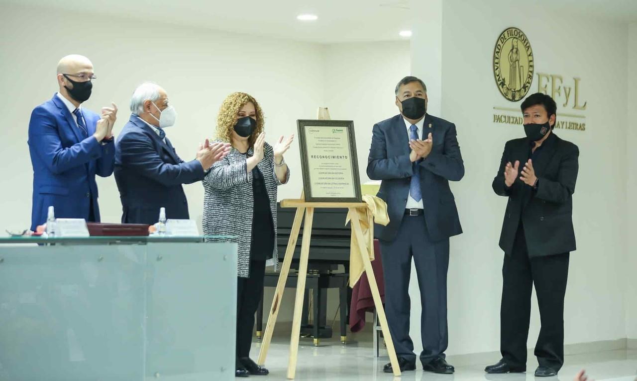 Reacreditan licenciaturas de humanidades de la UANL