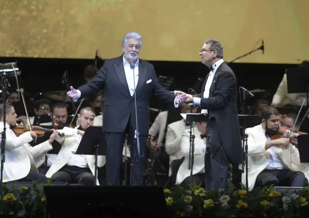 Reconquista Plácido Domingo a regios con su poderosa voz