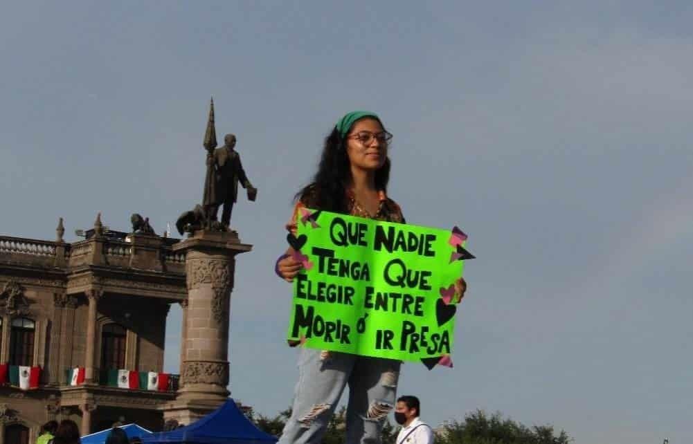 Pide INMujeres legislar a favor del aborto en Nuevo León