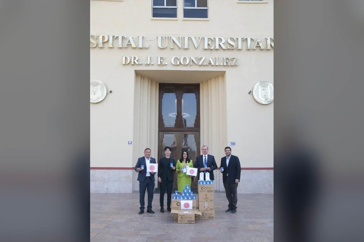 Apoya empresa japonesa a Hospital Universitario, dona lote de desinfectante