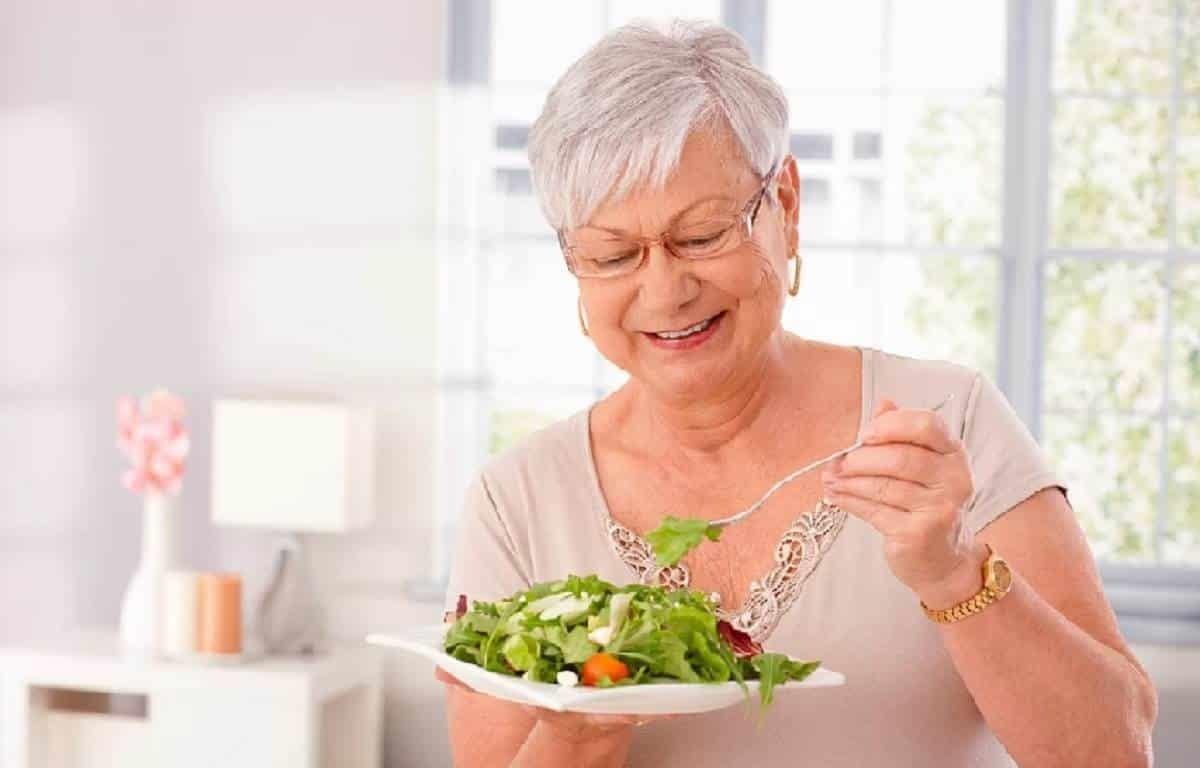 Buena alimentación, aliada de los adultos mayores para evitar enfermedades