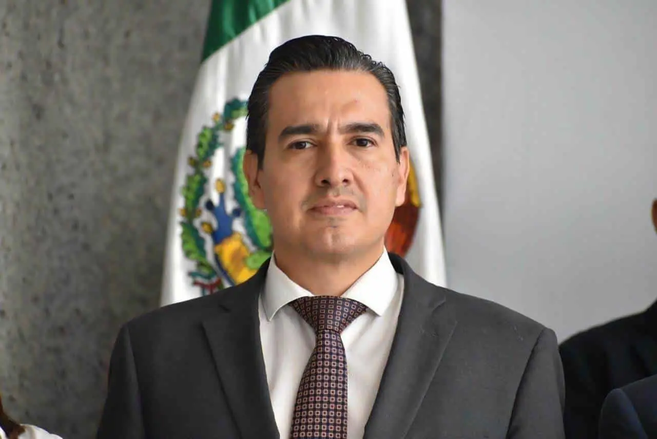 Presentará Gaona iniciativa para combatir la deserción escolar