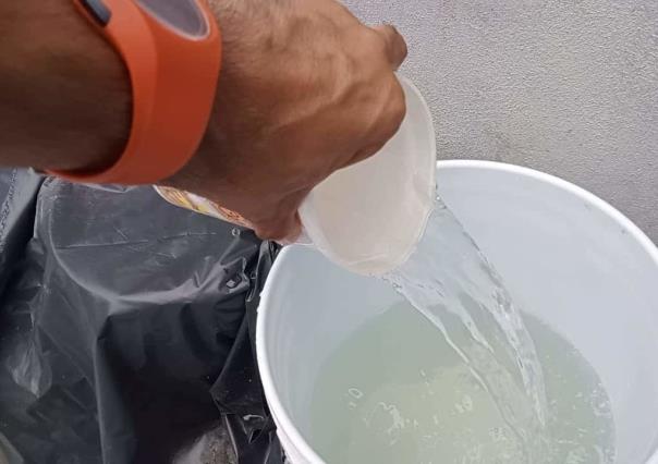Vecinos del norte y sur de Monterrey sufren desabasto de agua