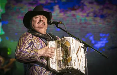 Viven regios una gran fiesta de música grupera